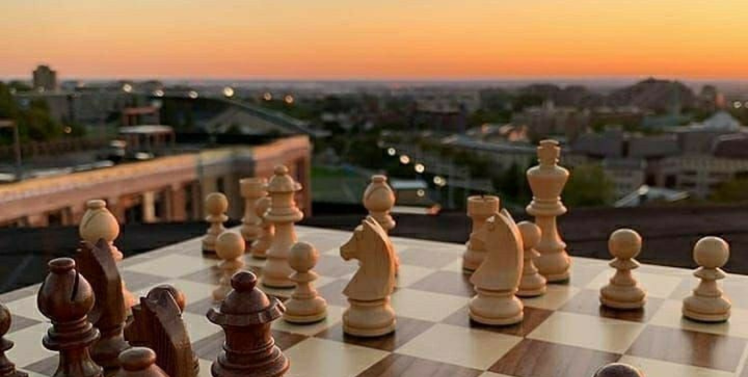 Understanding Pawn Structures: A Strategic Guide to Mastering Chess Endgames - Alexis Chatzilias